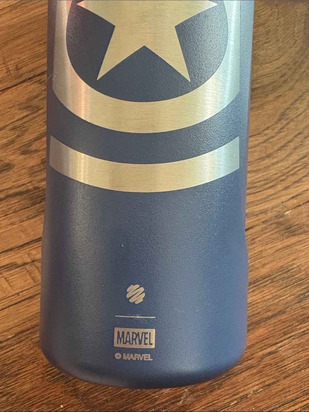 Marvel Captain America Navy Stainless Accent Shaker Bottle